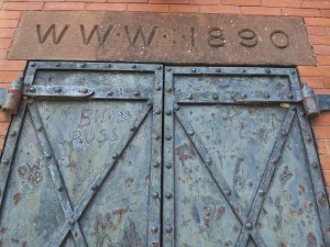 Inscription above door of pump house reads " WWW 1890"